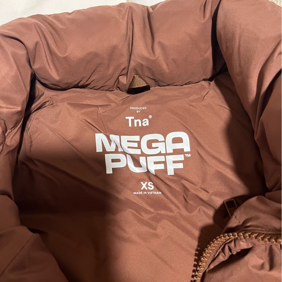 TNA superpuff megapuff vest - Picture 2 of 3